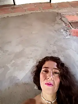 Dirty-Divorced-mother7's cam snapshot