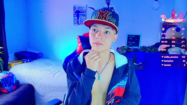 twink_sebas_'s cam snapshot