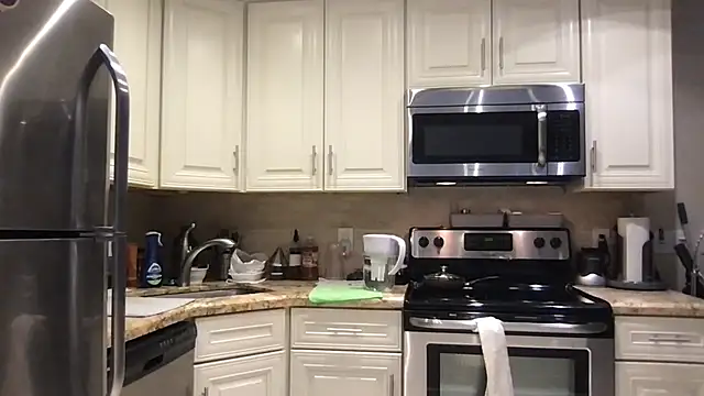 BigGuyMuscle's cam snapshot