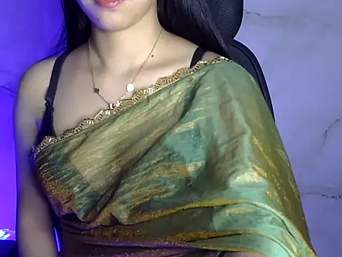 kaira_sharma11's cam snapshot