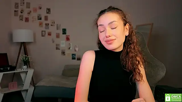 branchwithflowerss's cam snapshot