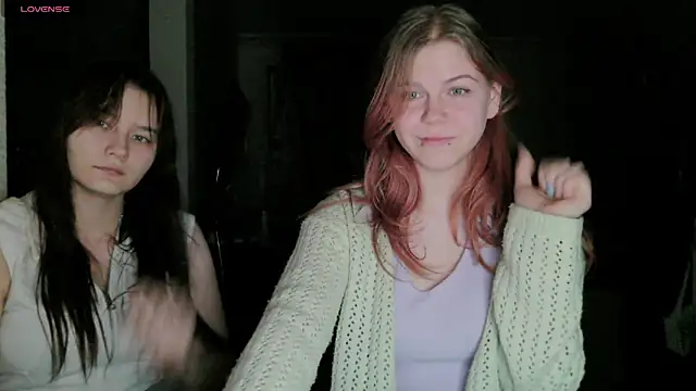 Poppy_sun's cam snapshot