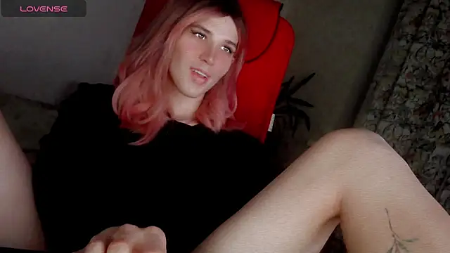 hellenspellman's cam snapshot