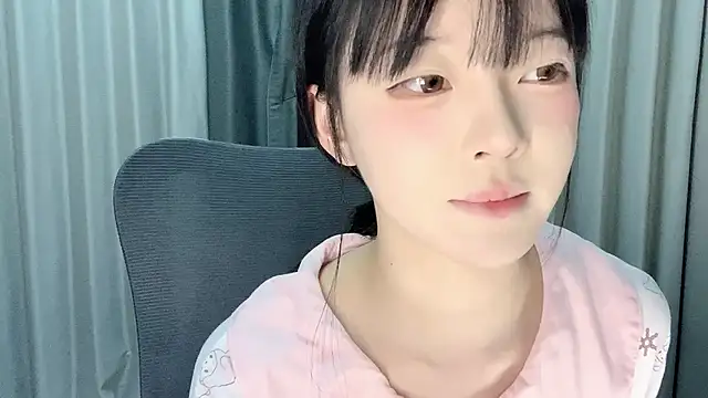 EnEn_xiaobao live sex cam