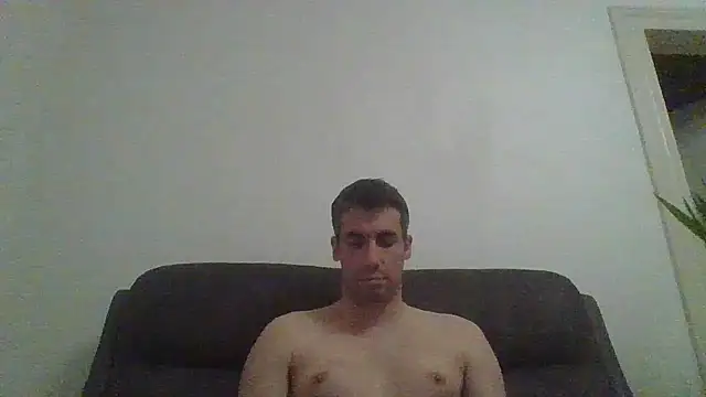 JulioIsHere4you live sex cam