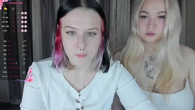 tender_kiitty's cam snapshot