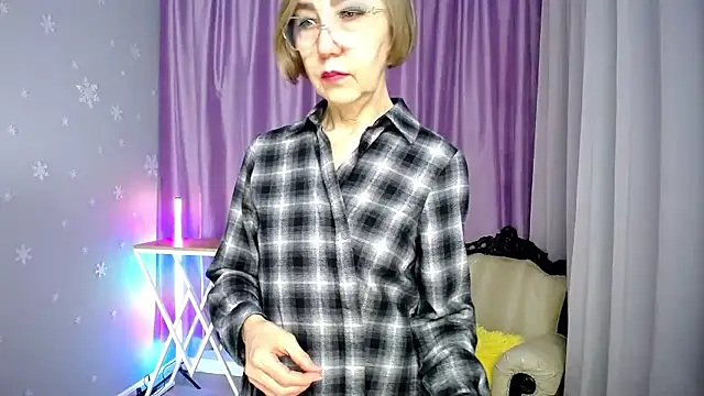 queen_a_n_i live sex cam