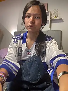 ninffa_18's cam snapshot