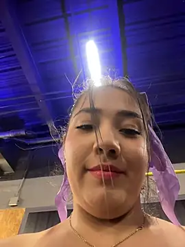 Hannahpradaa_'s cam snapshot