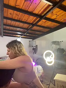 FlorBich live sex cam