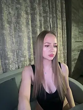 MissOyee's cam snapshot