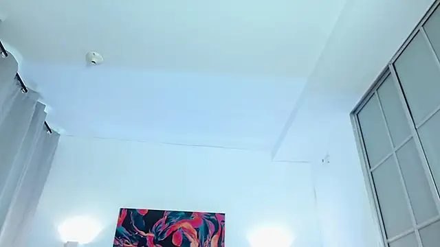 KamiSuarez live sex cam