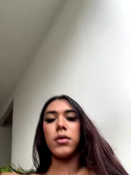 Nikol_Rang__ live sex cam