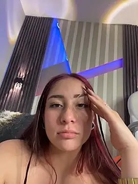 emily_layton's cam snapshot