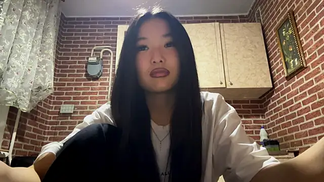 EmmaLeexth's cam snapshot