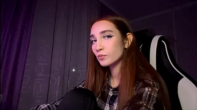 HollyPaw's cam snapshot