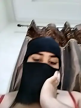 Maraamm live sex cam