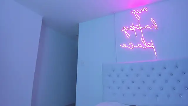 kate_cortes's cam snapshot