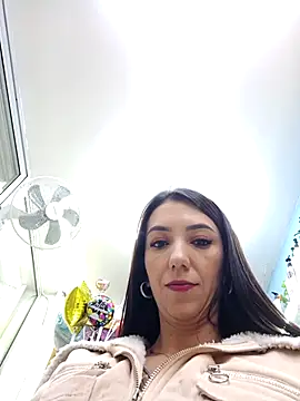 LunaZambrano live sex cam