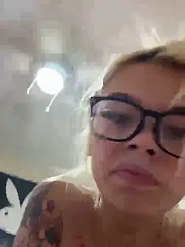 itspinkkk live sex cam