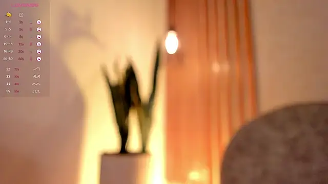 PawgGirl18 live sex cam