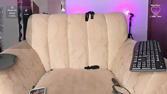 Agatha_F0X's cam snapshot