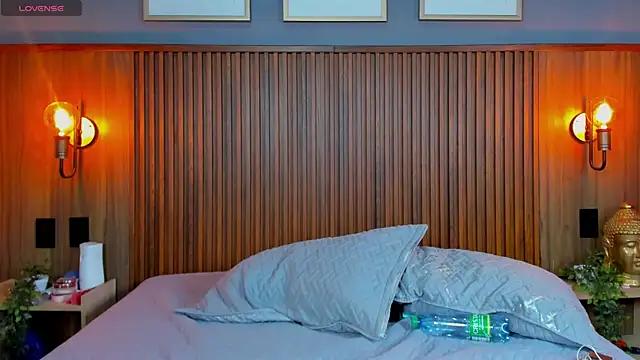 AnaRousse's cam snapshot