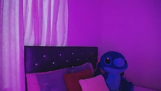 BryanaSmiths's cam snapshot