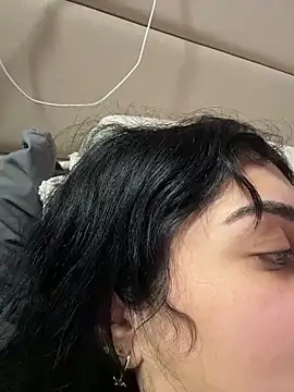 ThickerThanYoBitch's cam snapshot