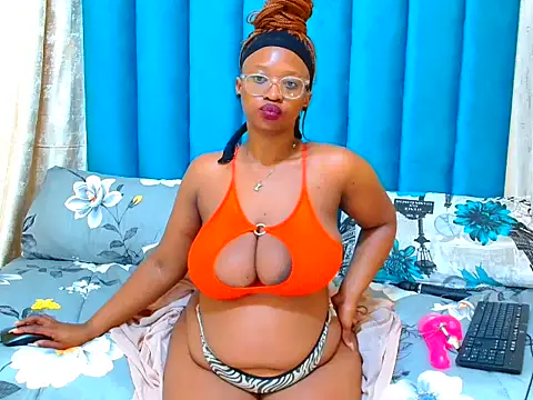 YummyCocoHunXx's cam snapshot