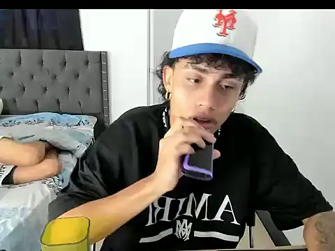 raccon_master's cam snapshot