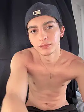 cybercosmiiic's cam snapshot