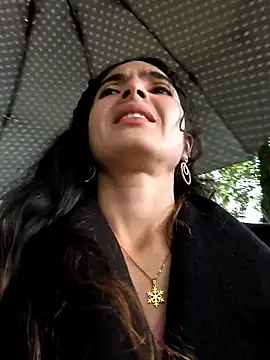 Sam_Sara's cam snapshot