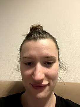 Larisa_Craft's cam snapshot