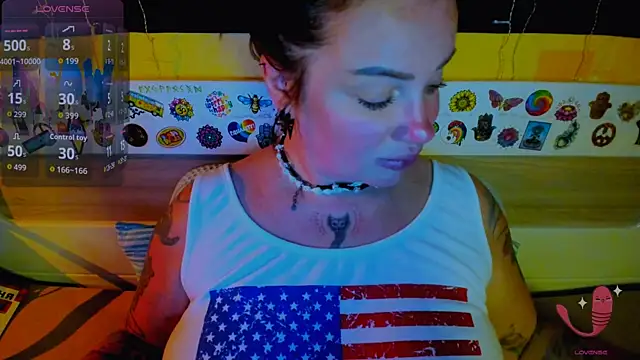 EllieOz's cam snapshot