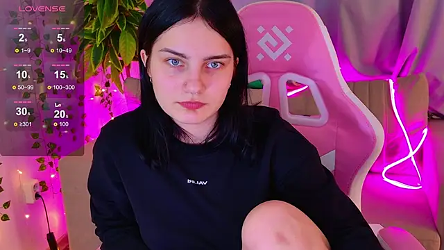 Angel_Braun's cam snapshot