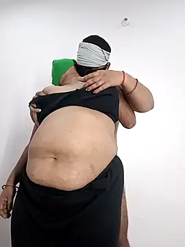 Radhaji88's cam snapshot