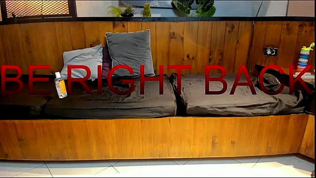 DylanRay_18's cam snapshot