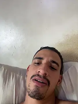 ikaro21 live sex cam