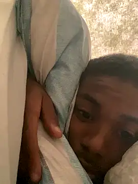 Hellboy223762 live sex cam