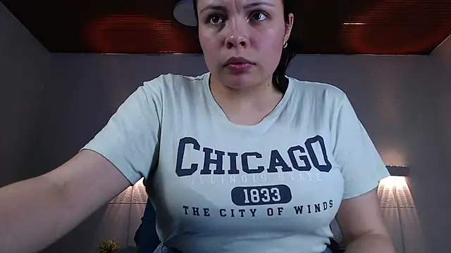 Megan_05_'s cam snapshot