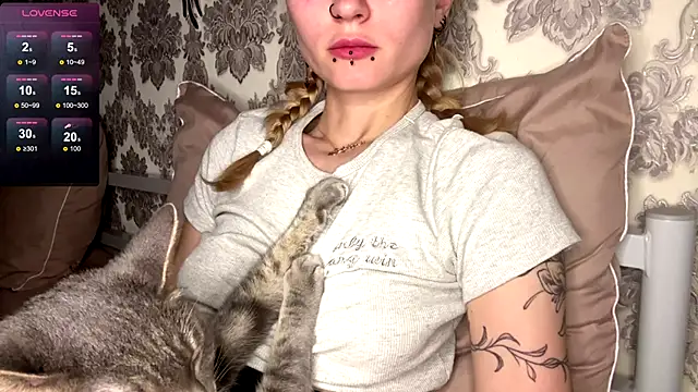 MarthaGees's cam snapshot