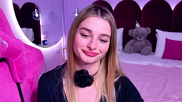 SweetyLicky's cam snapshot