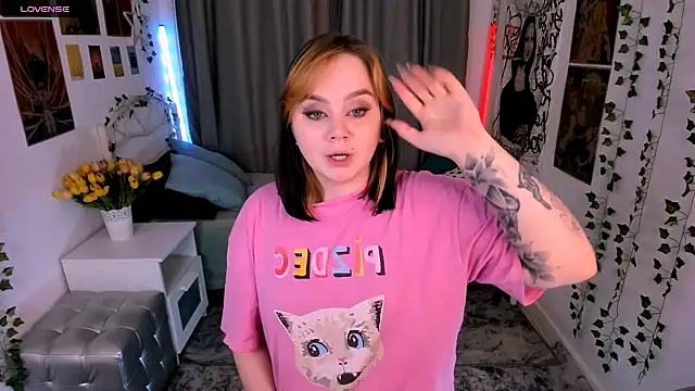 lunaalli's cam snapshot