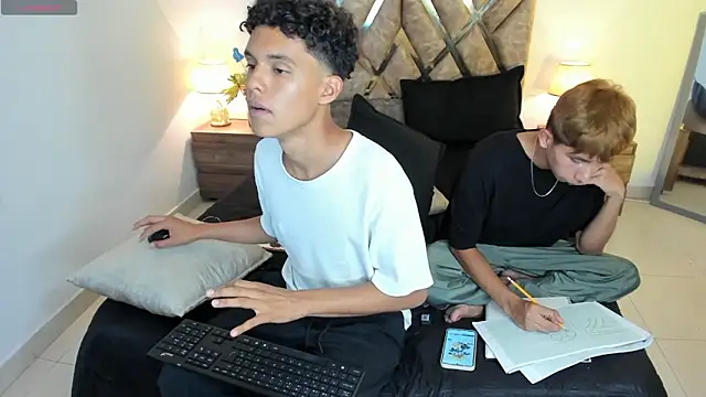 nickolas_moon's cam snapshot