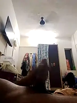 shreyas79's cam snapshot