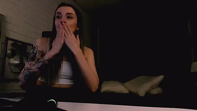 AliceLids's cam snapshot