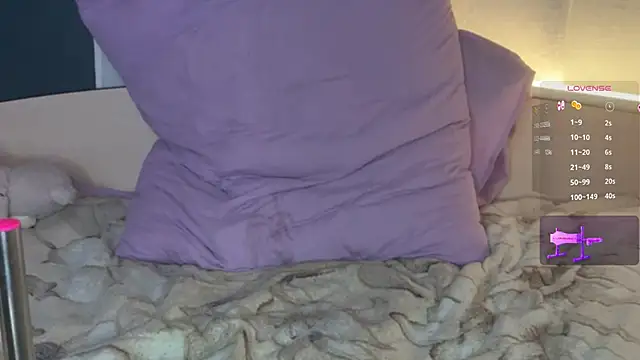 MaryjaneSpider's cam snapshot