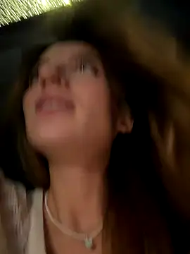 -AngelAri-'s cam snapshot