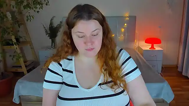 PolinaSalvatore's cam snapshot